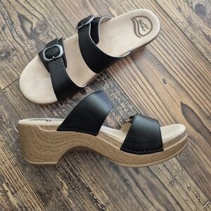 Dansko Sophie Slip On Strap Sandal Wedge Size 8.5 / 39